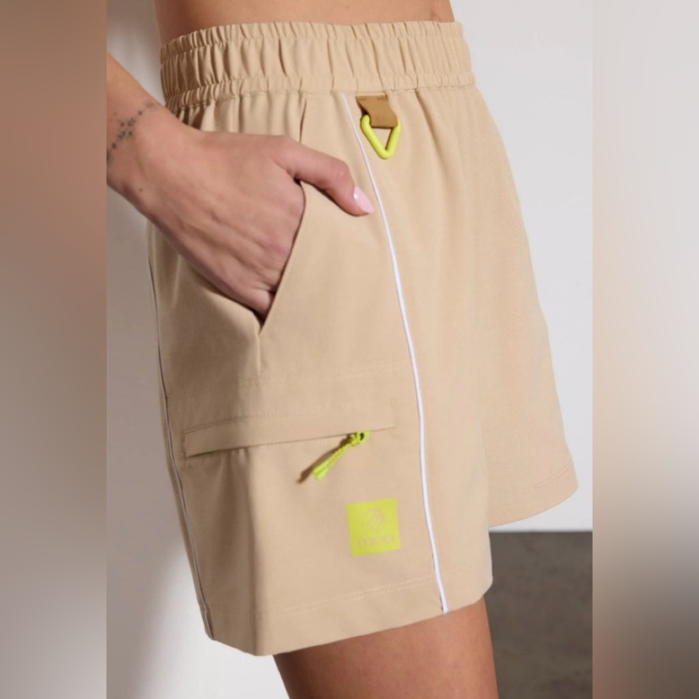 NWT MPG Sport Rove Shorts